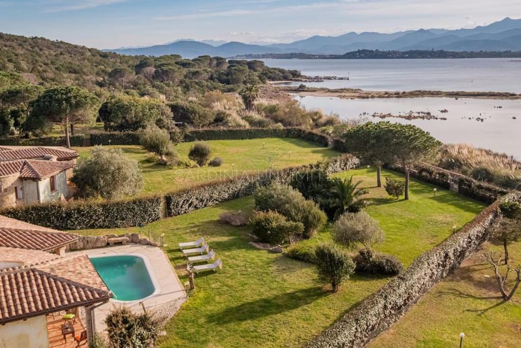 Villa Domus Ardea Capo Coda Cavallo Bagian luar foto