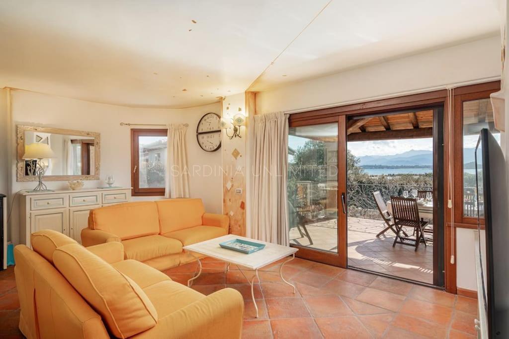 Villa Domus Ardea Capo Coda Cavallo Bagian luar foto