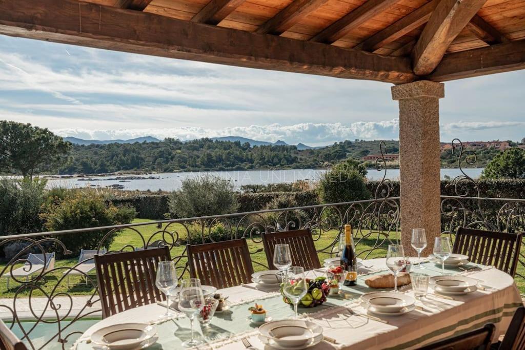 Villa Domus Ardea Capo Coda Cavallo Bagian luar foto
